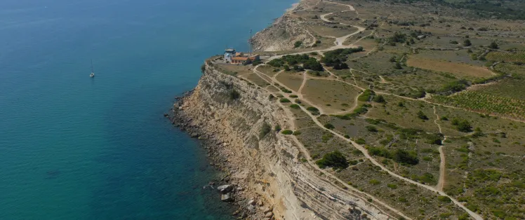 Belvédère sur les falaises de Leucate